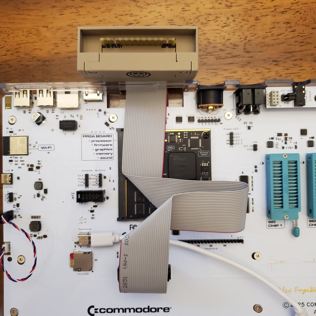 C64U user port cable routed and connected to mainboard