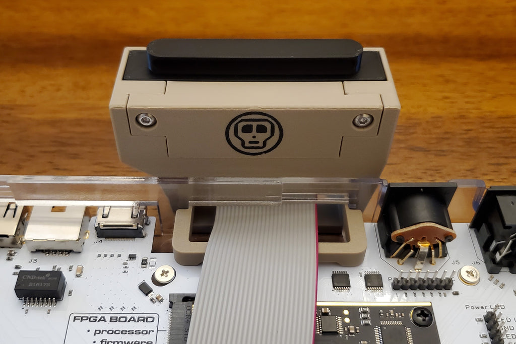 Vertical user port case installed with dust cover, front view