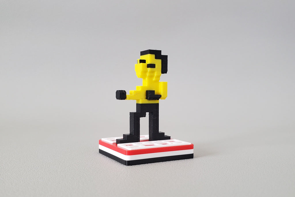 Bruce Lee GamerFigz™ facing left forward