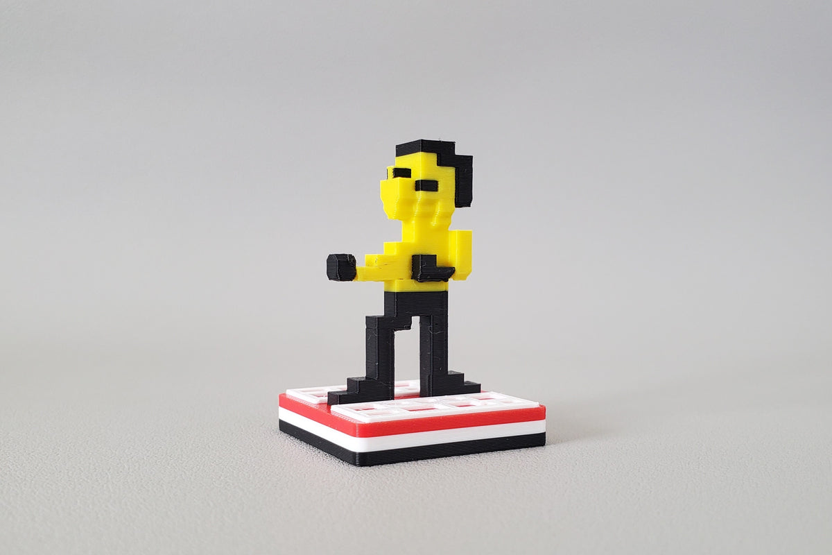 Bruce Lee GamerFigz™ facing left forward